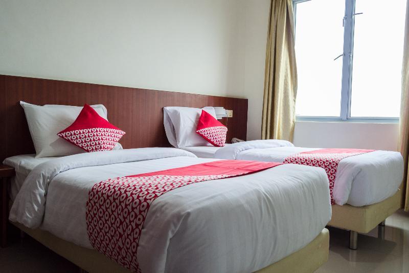 Aviari Hotel Batam Esterno foto