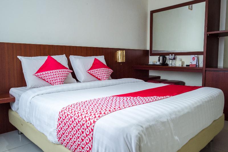 Aviari Hotel Batam Esterno foto