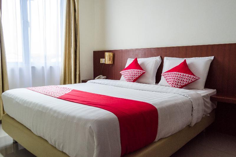 Aviari Hotel Batam Esterno foto
